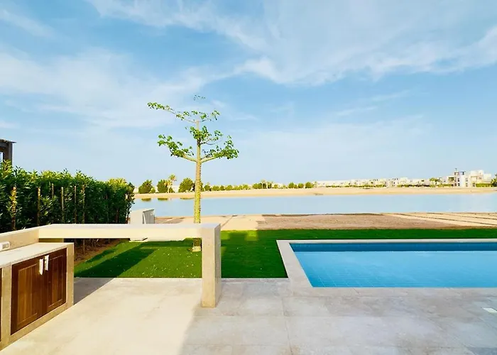 Villa Ollystays Elegant 4br Heated Pool Villa, Nanny Room! Elgouna Hurgada