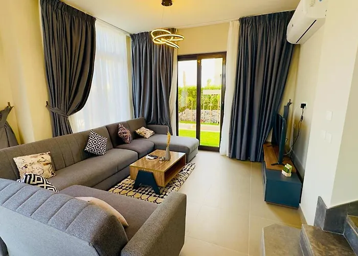 Ollystays Elegant 4br Heated Pool Villa, Nanny Room! Elgouna Villa *