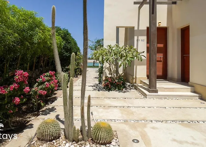 Villa Ollystays Elegant 4br Heated Pool Villa, Nanny Room! Elgouna *
