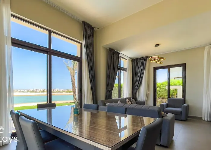 Villa Ollystays Elegant 4br Heated Pool Villa, Nanny Room! Elgouna Hurgada