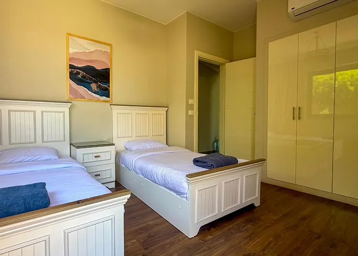 Ollystays Elegant 4br Heated Pool Villa, Nanny Room! Elgouna *