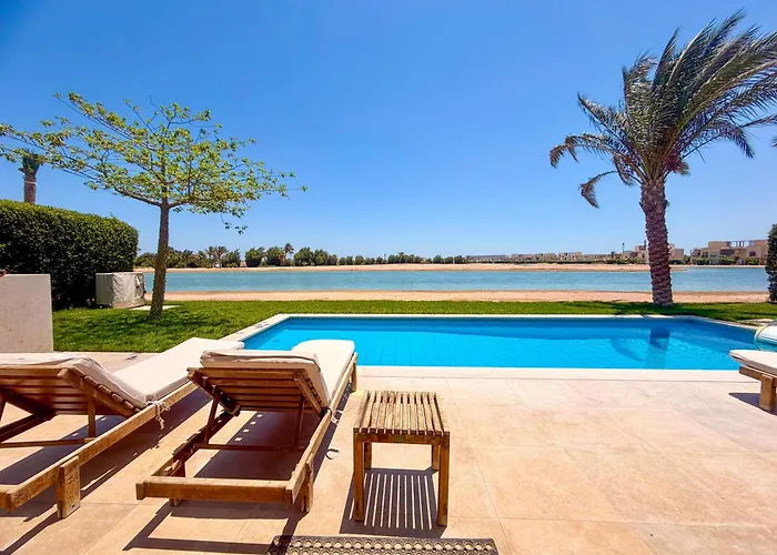 Villa Ollystays Elegant 4br Heated Pool Villa, Nanny Room! Elgouna Hurghada