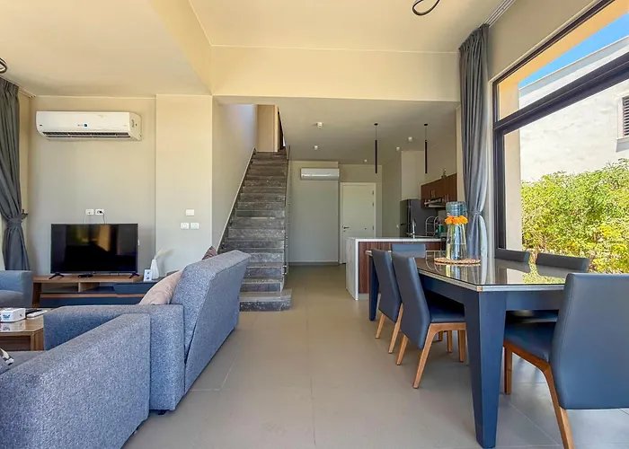 Ollystays Elegant 4br Heated Pool Villa, Nanny Room! Elgouna *